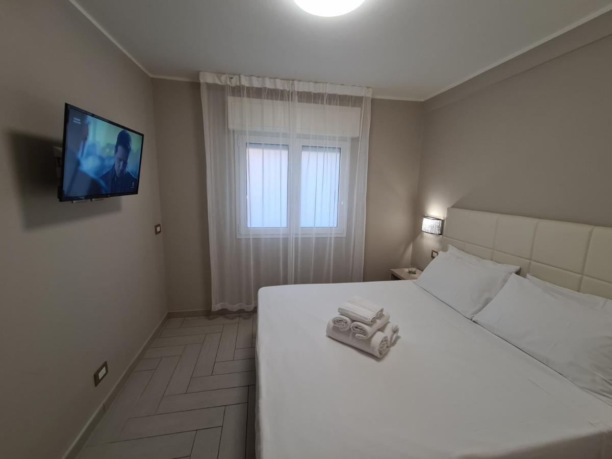 Nero D'Avorio Apartments Rimini Eksteriør billede